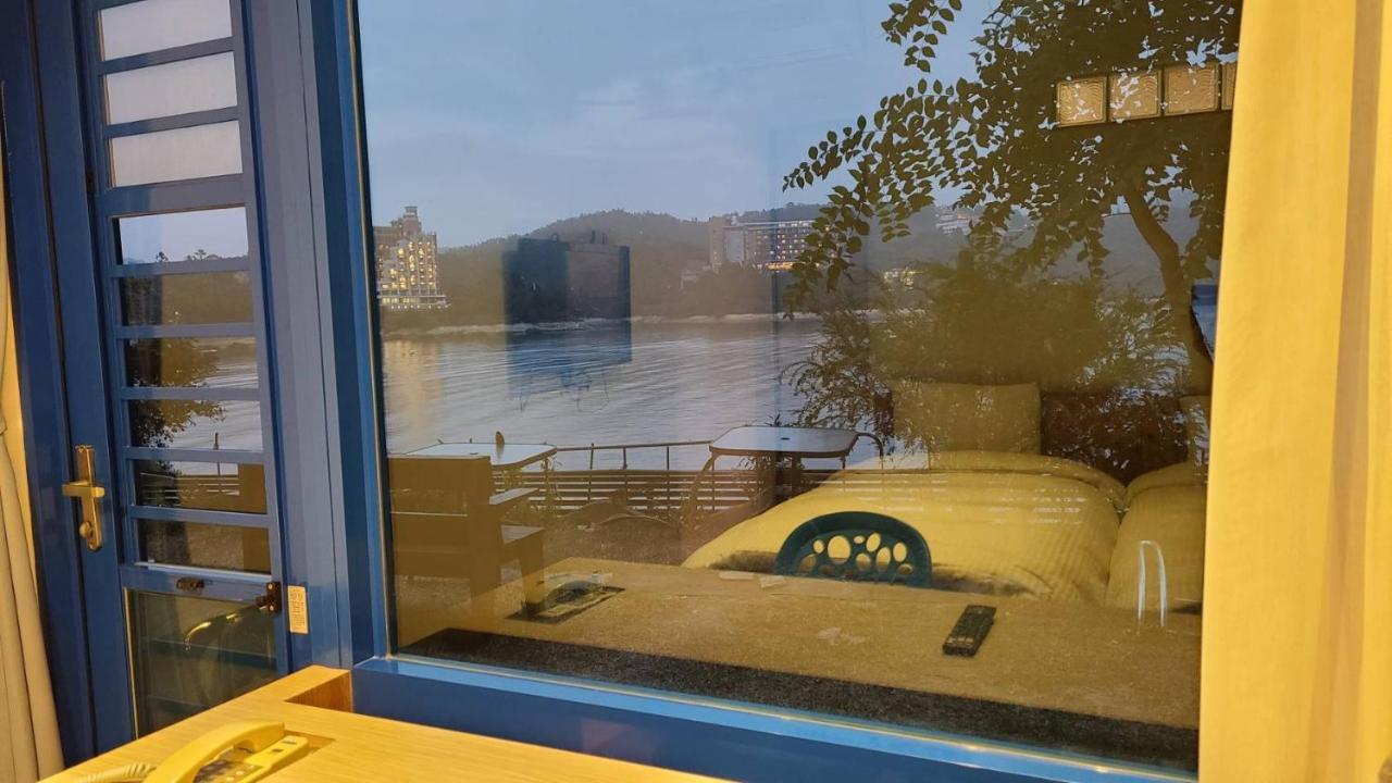 Sun Fog Hotel Yuchi Exterior photo