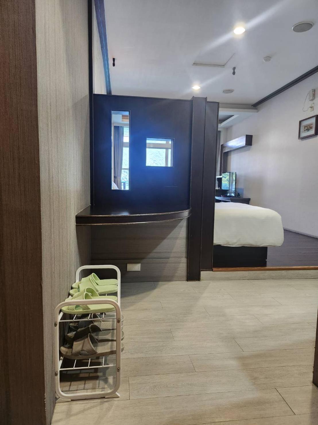 Sun Fog Hotel Yuchi Exterior photo